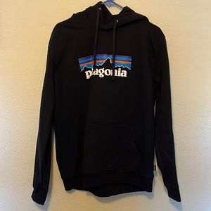 Patagonia Black Logo Sweatshirt
